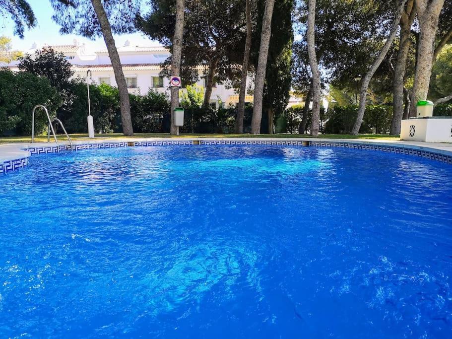¡Nuevo! Zona Tranquila Cerca De La Playa De La Carihuela Apartment Torremolinos Bagian luar foto