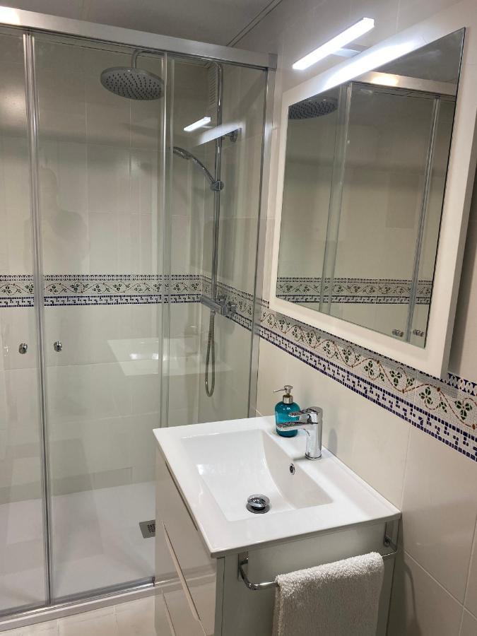 ¡Nuevo! Zona Tranquila Cerca De La Playa De La Carihuela Apartment Torremolinos Bagian luar foto